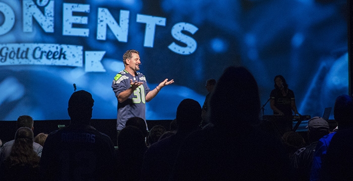 Pastor-Dan700x360jpg